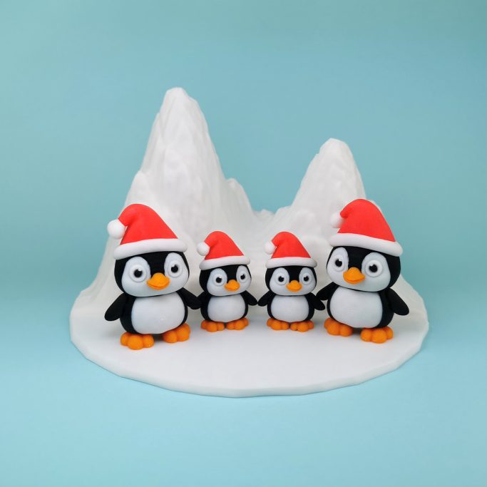 3d-print-stl-flexi-penguin-santa-pla-winter-desk-toy-remb-studios